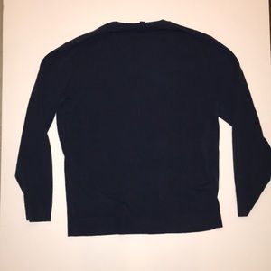 Via Europa Sweaters - Via Europa Large, Navy V-Neck Sweater Via Europa Sweaters - Via Europa Large, Navy V-Neck Sweater